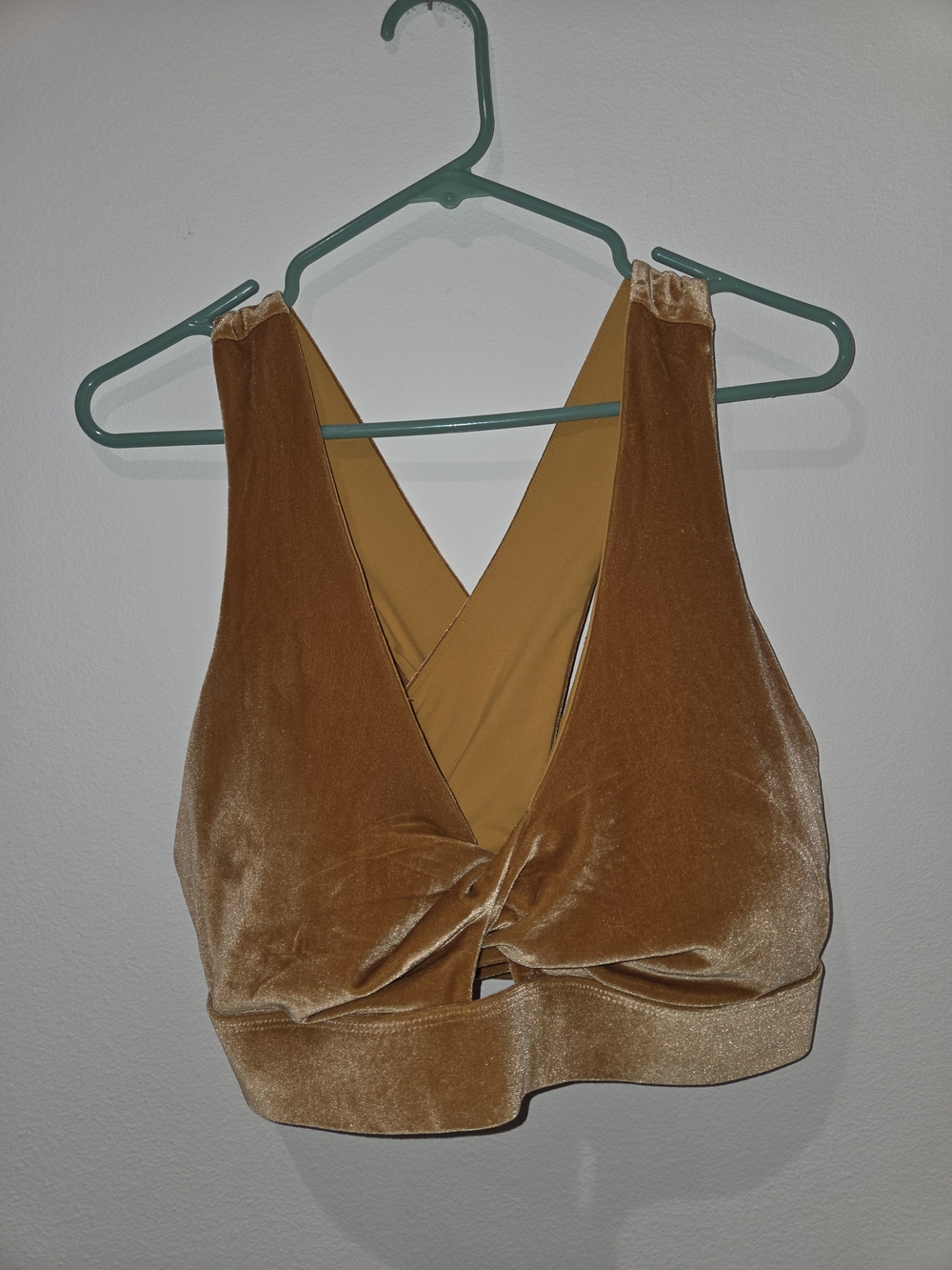 Fabletics Velvet Twist Front Sports Bra - Golden